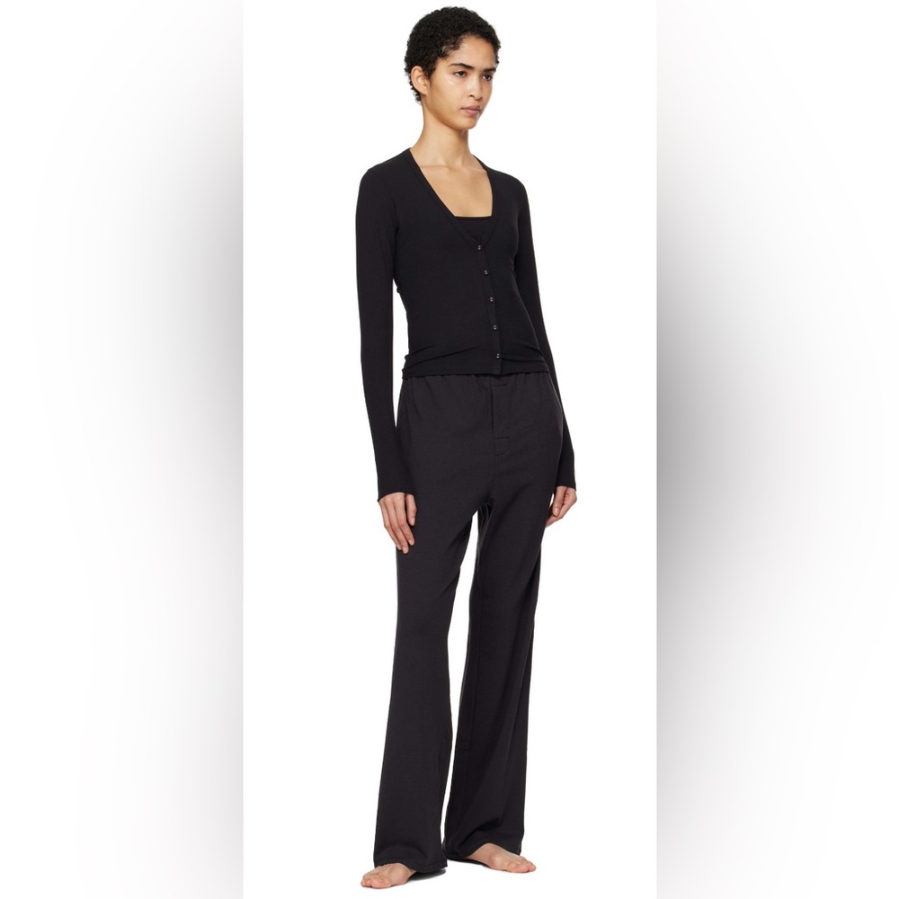 SKIMS - Black Soft Lounge Cardigan - Picture 4 of 5